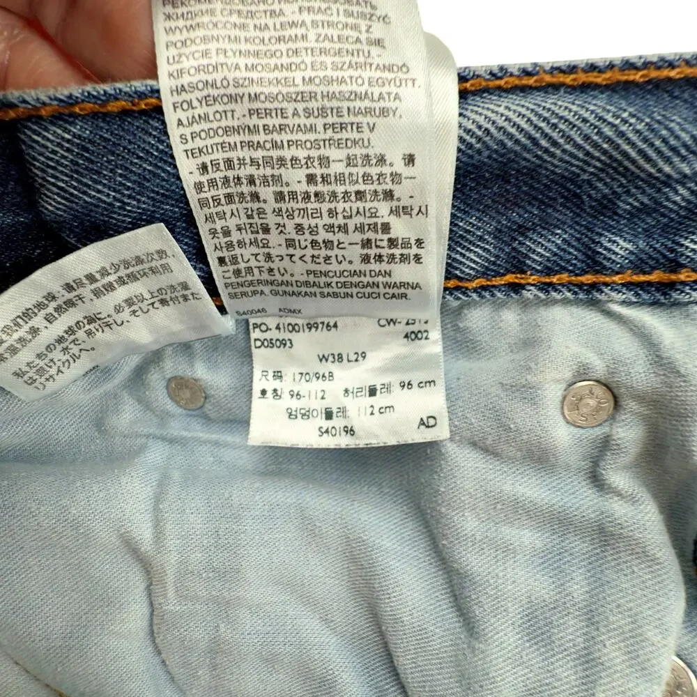 Levi's 505 Men's 38x29 Straight Regular Fit Medium Wash Denim Jeans